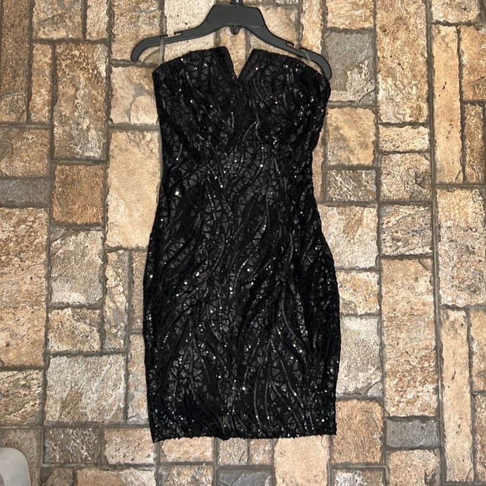 Strapless Sequin Dress​​​